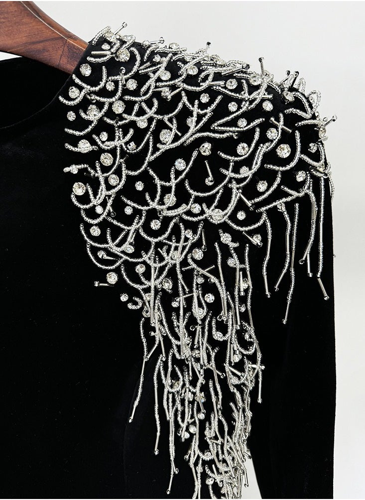 NIBEMINENT Fashionable Women's Evening Dress With Beaded Velvet Trailing Long Dress  - Image 3