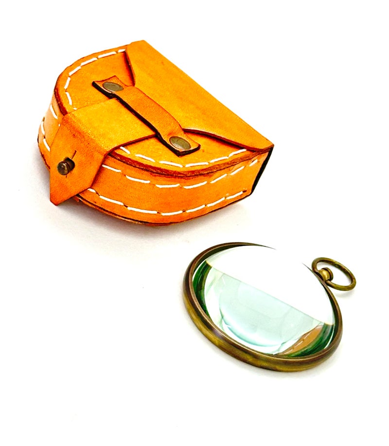 geekgifts Pocket Magnifying Glass with Leather Box - Domed Magnifying Glass - Monocle Costume Magnifiers - Book Magnifier for Reading - Hand Made Gift (Gold - Without Chain) - Image 1