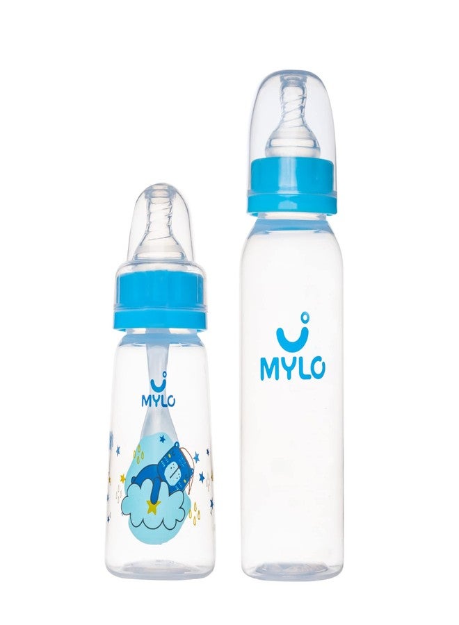 MYLO زجاجات رضاعة مايلو بيبي 2 في 1 مع ملعقة للأطفال حديثي الولادة (125 مل + 250 مل) | زجاجات رضاعة مضادة للمغص وخالية من مادة BPA | زجاجة رضاعة مريحة للأطفال | تصميم عنق سهل التدفق - دب + أزرق سماوي - Image 1