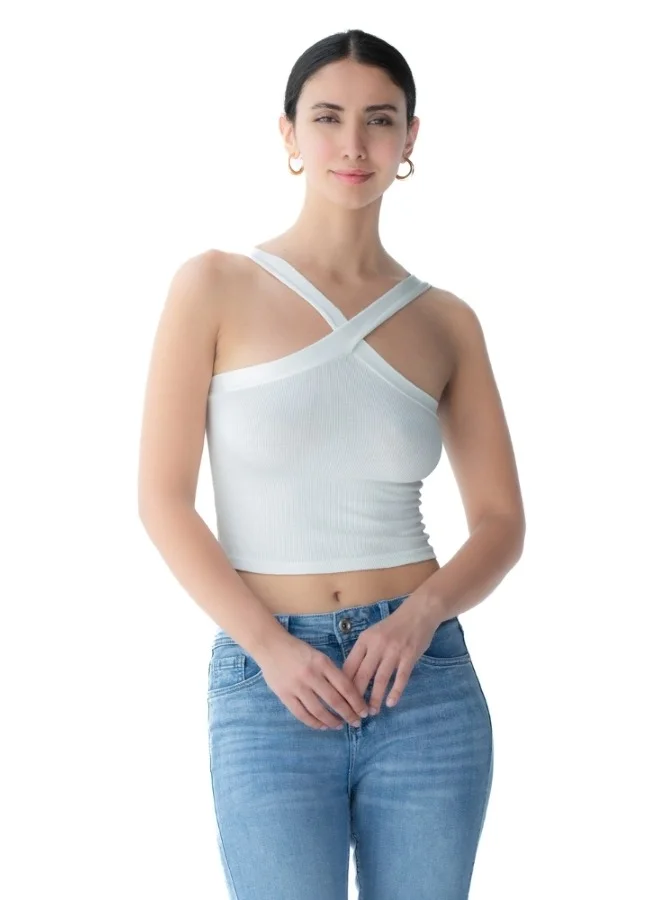 HaILYS Trendy white crop top with a unique cross-back design, perfect for summer wear.