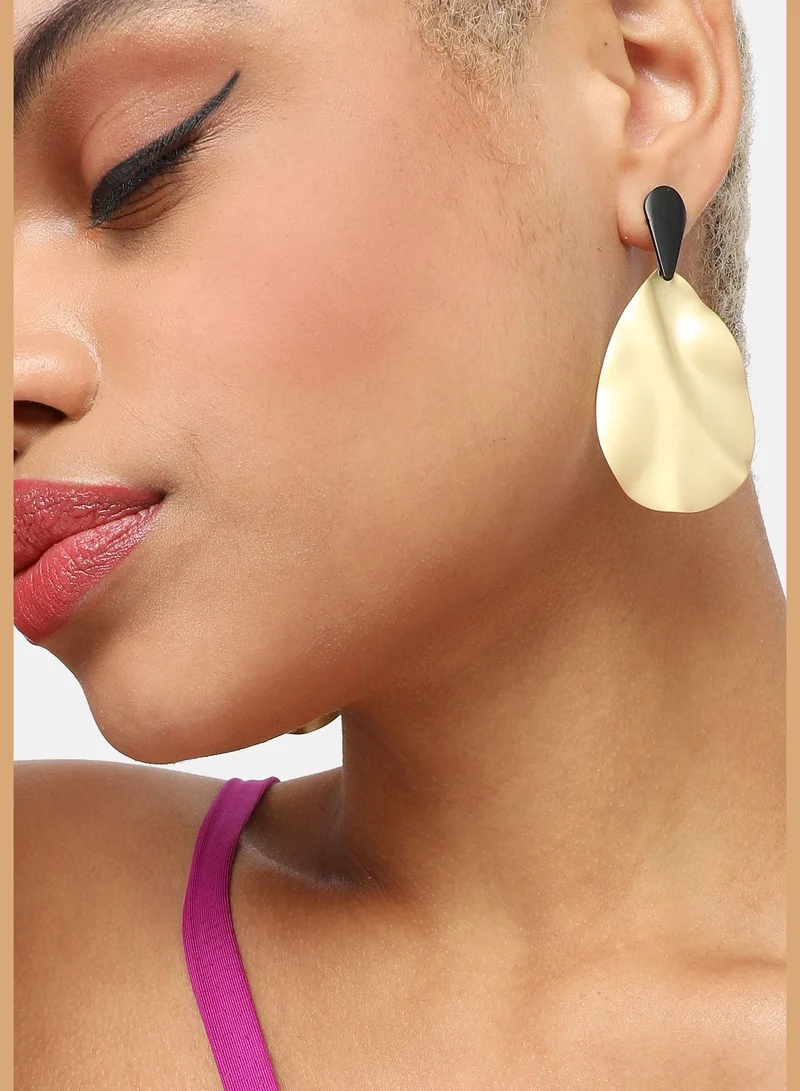 SOHI Gold Plated Party Designer Drop Earring For Women