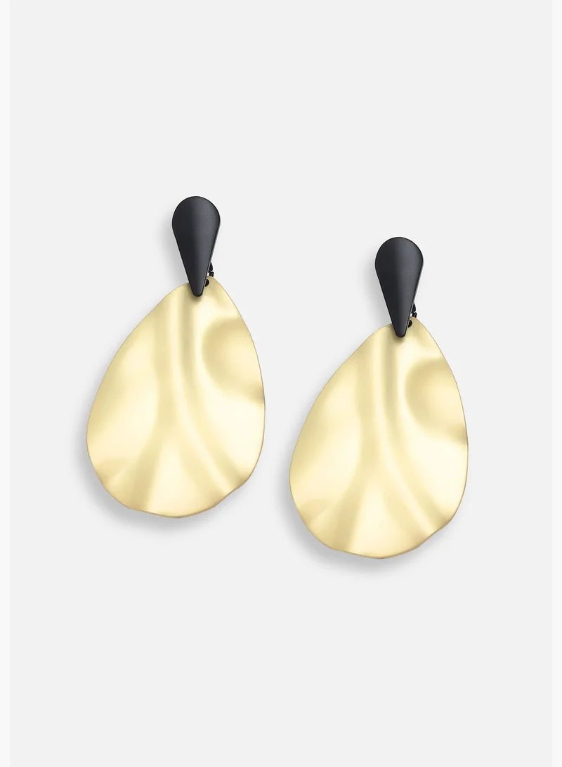 SOHI Gold Plated Party Designer Drop Earring For Women