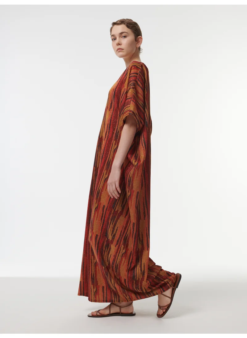 leem V-Neck Embroidered Kaftan