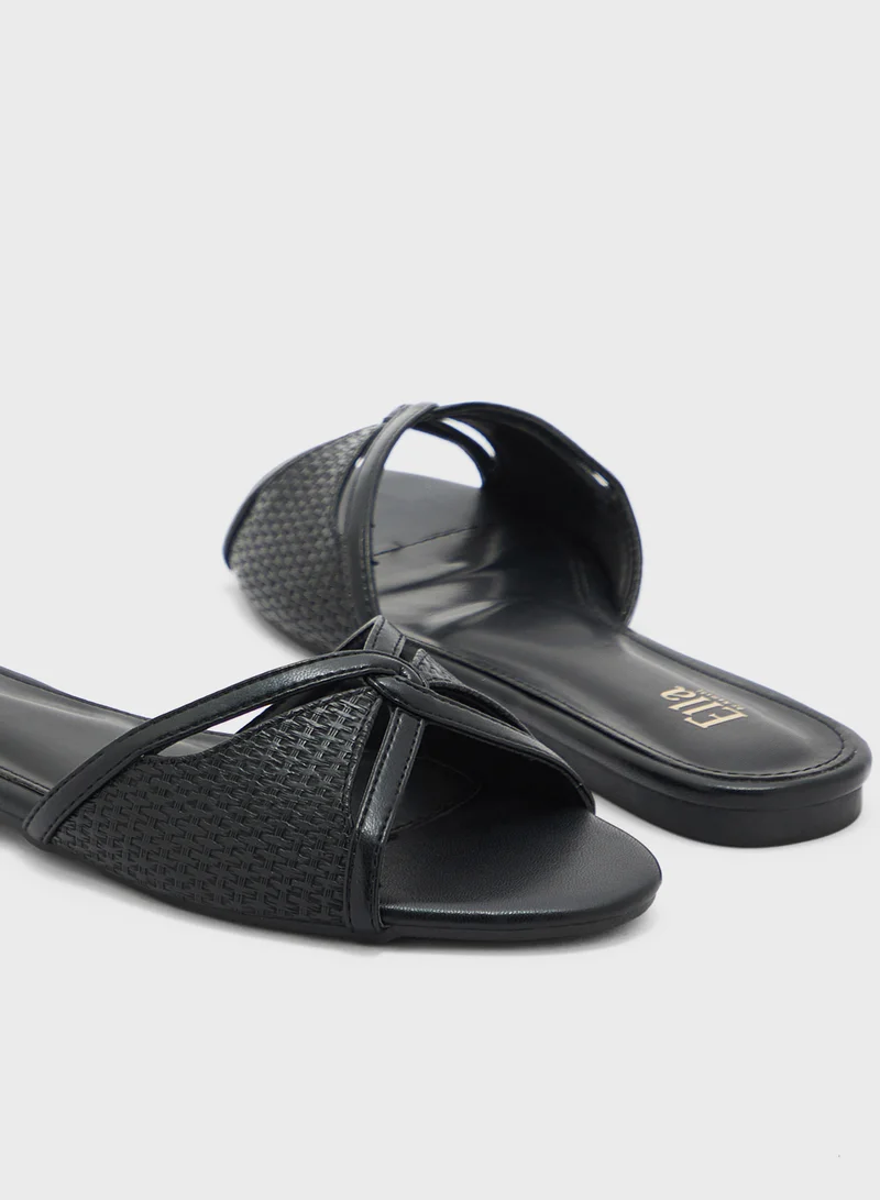 ايلا Strappy Weave Detail Flat Sandal
