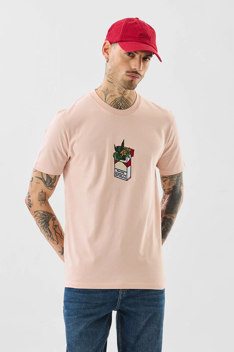 سنيتش تيشيرت بقصة ضيقة مطرز بالخوخ
