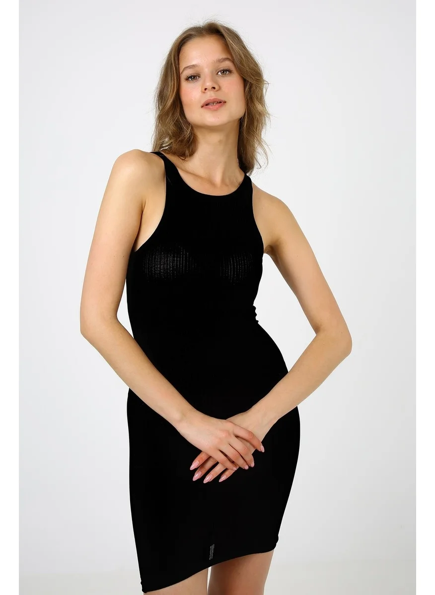 Alexander Gardi Halter Neck Dress (B21-4400)