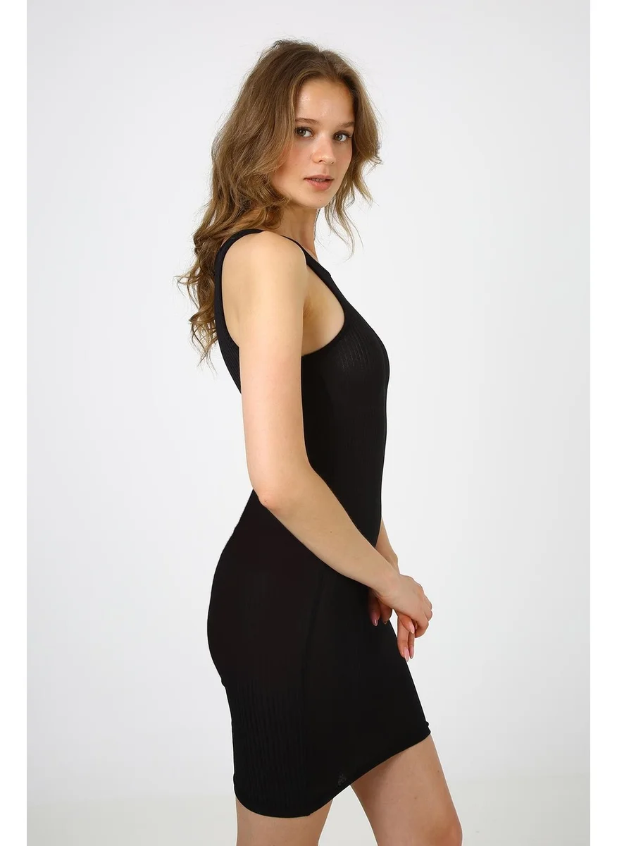 الكسندر جاردي Halter Neck Dress (B21-4400)