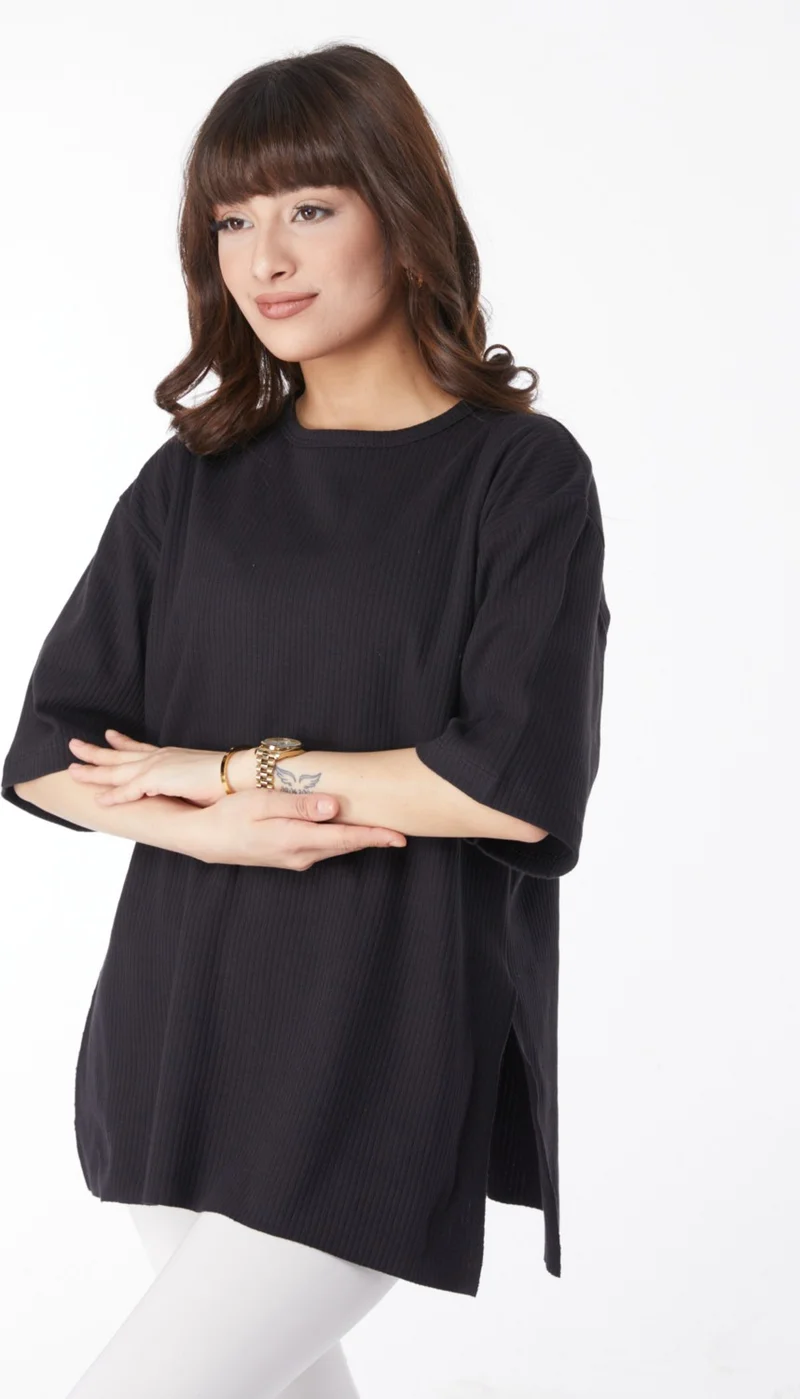 Tofisa Plain Crew Neck Women's Black Slit T-Shirt - 25114