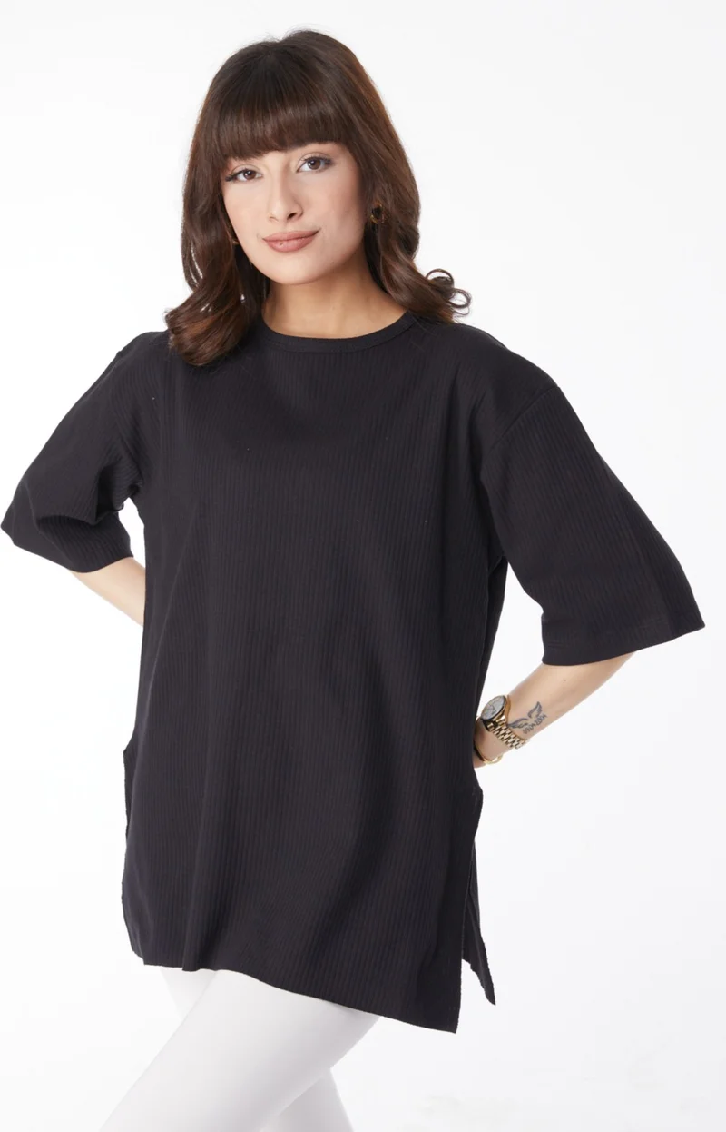 Tofisa Plain Crew Neck Women's Black Slit T-Shirt - 25114