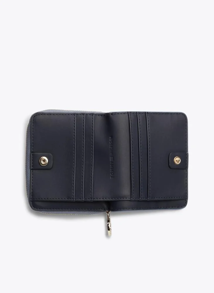 تومي هيلفيغر Distinct Medium  Monogram Wallet