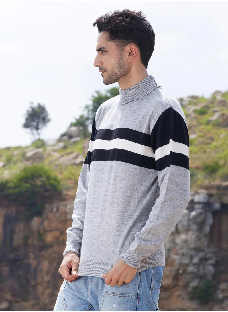 كامبوس سوترا Men's Light Grey Relaxed Horizontal Striped Pullover Sweater