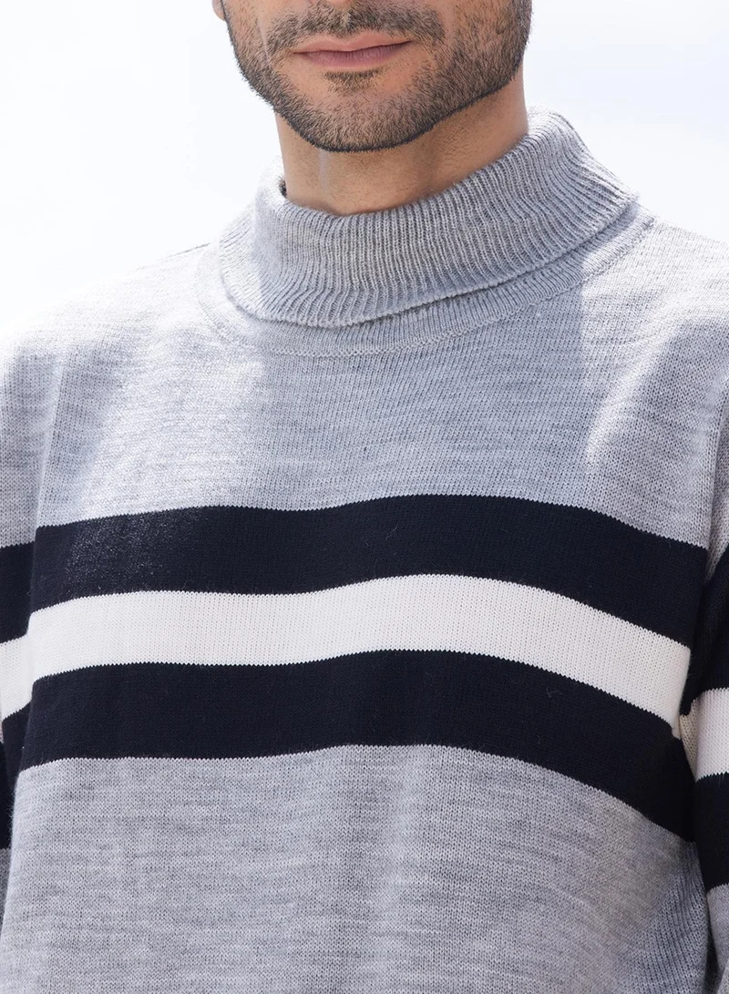 Campus Sutra Men's Light Grey Relaxed Horizontal Striped Pullover Sweater