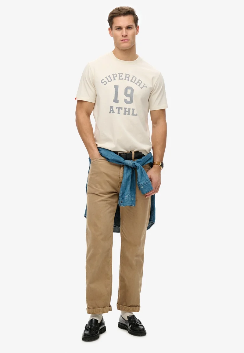 سوبر دراي تيشيرت برسومات رياضية عتيقة أساسي