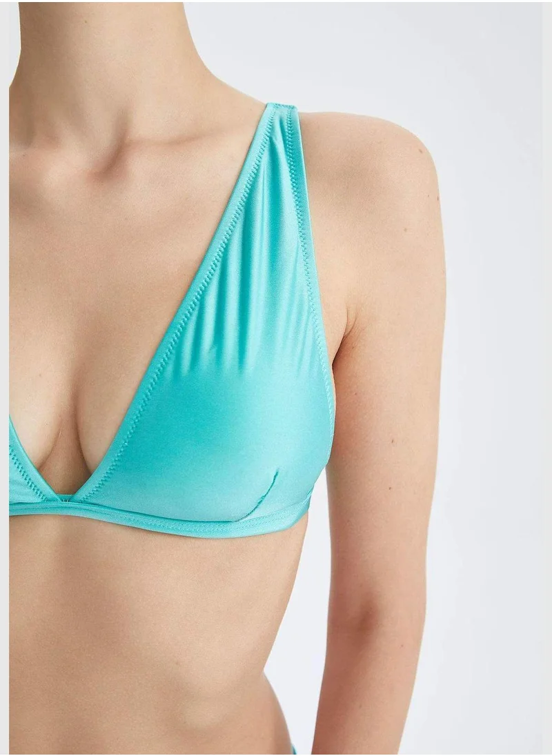 DeFacto Regular Fit Triangle Bikini Top