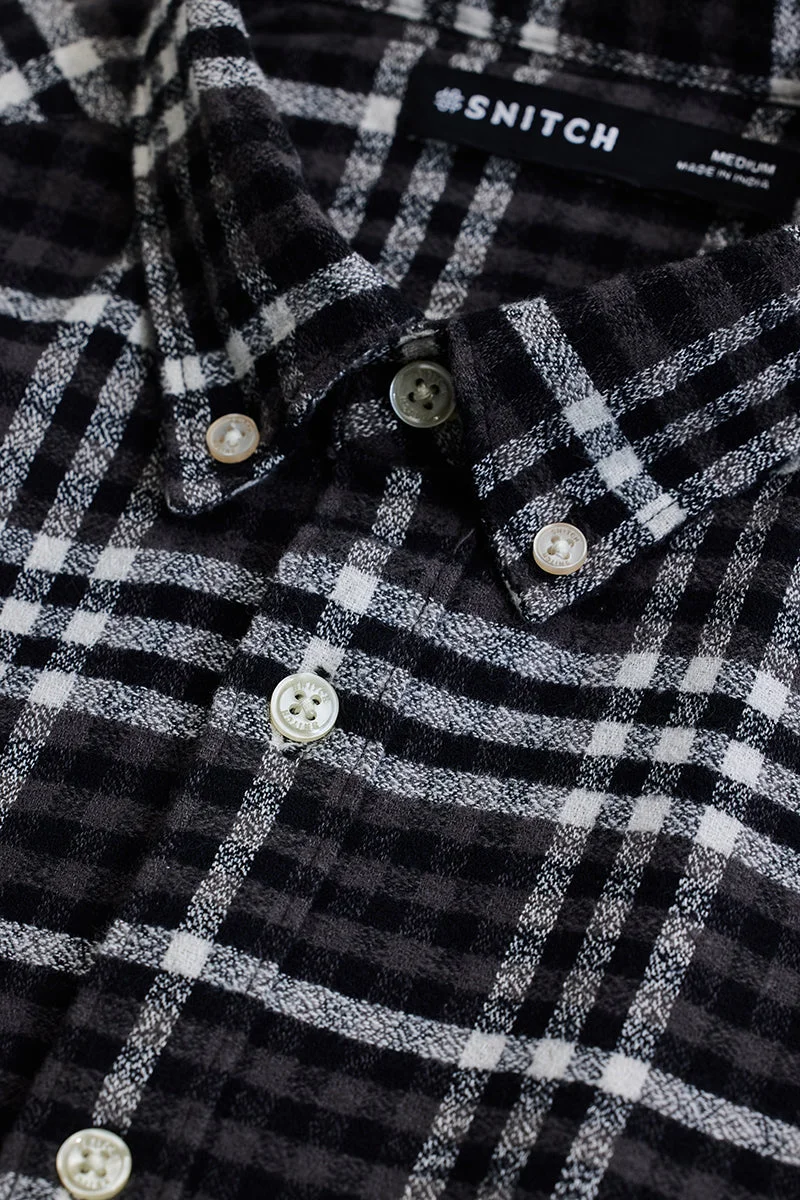 سنيتش Black Checkered Long Sleeve Regular Fit Casual Shirt