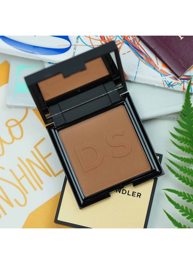 Daniel Sandler Daniel Sandler INSTANT TAN Wash-Off Face Powder Bronzer - Water-Resistant Matte Bronzing Powder for a Natural Sun-Kissed Glow - Color-Balanced for Fair to Medium Skin - Portable Compact with Mirror  - Image 2