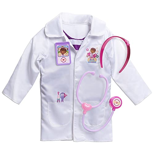 Doc McStuffins طقم ملابس طبيب دوك مكستوفين وملحقاته، 4 قطع، لعب تخيلي وابتكاري، ألعاب للأطفال من عمر 3 سنوات فما فوق من جاست بلاي - Image 2