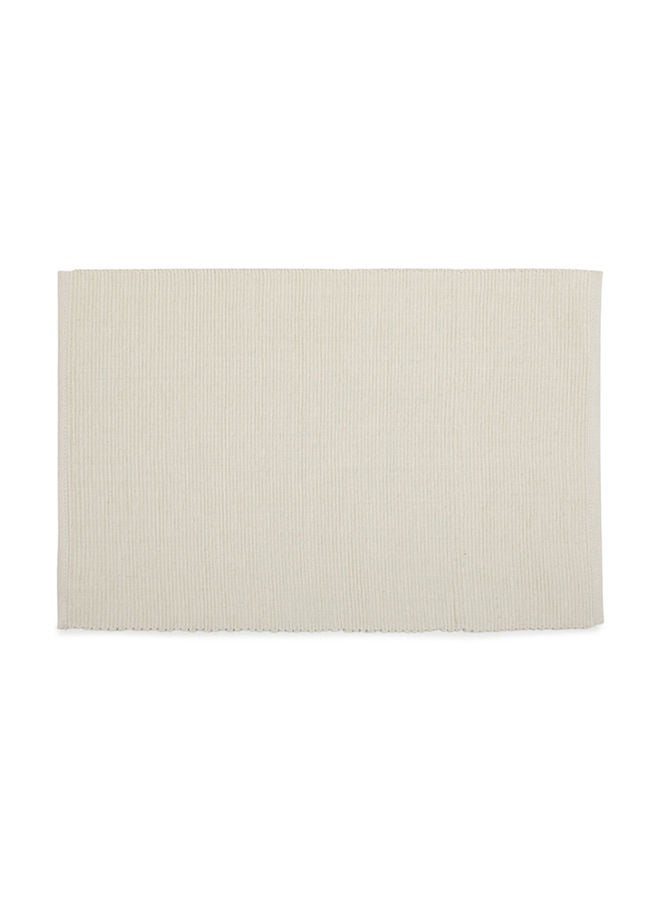 Dream Decor Solid Ribbed Placemat - Image 1