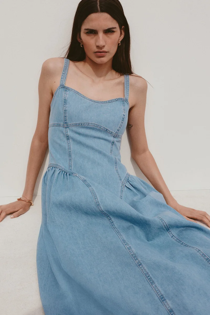 H&M Flared-skirt denim dress