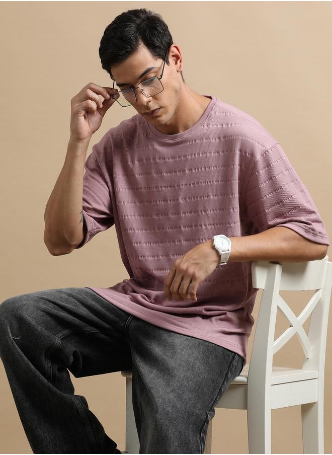 Bushirt - Textured Round Neck Oversized T-Shirt by Styli - Image 1