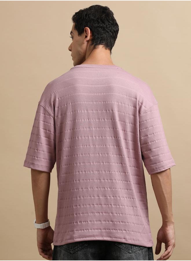 Bushirt - Textured Round Neck Oversized T-Shirt by Styli - Image 1