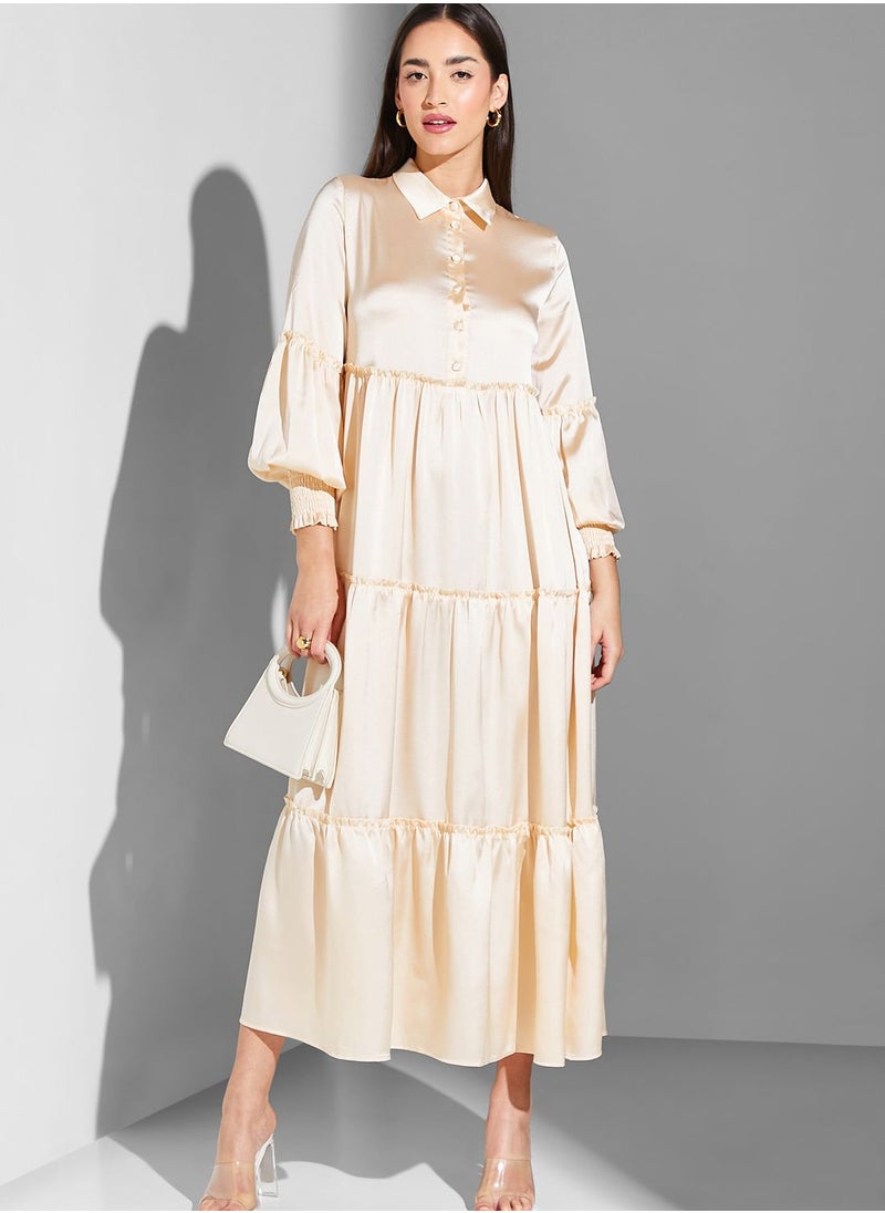 Namshi x Modanisa Ruched Sleeve Button Detail Dress  - Image 4
