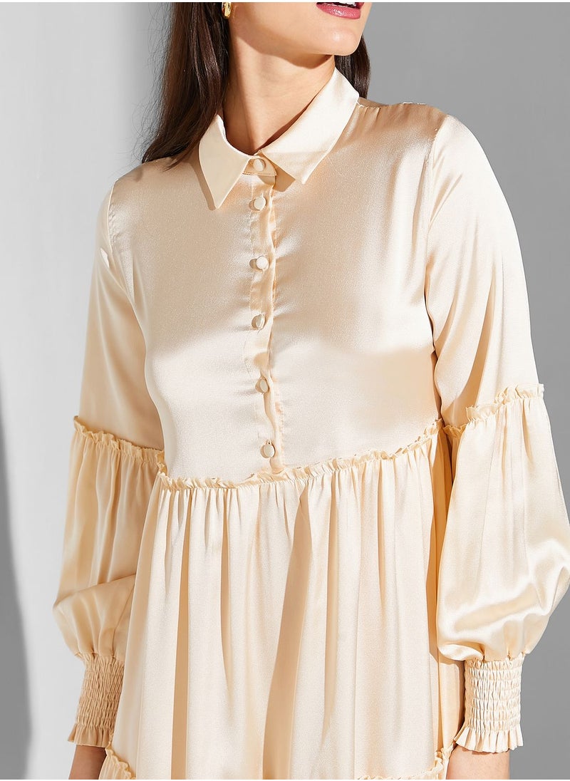 Namshi x Modanisa Ruched Sleeve Button Detail Dress  - Image 3