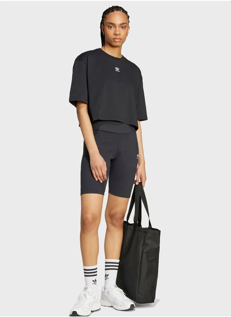 اديداس اوريجينالز Essentail Crop T-Shirt