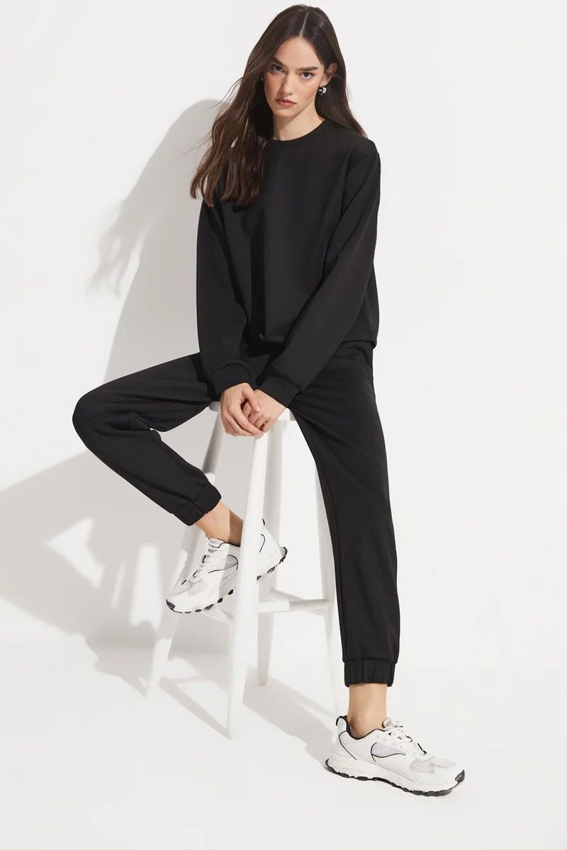 JUNE Women's Scuba Fabric Relaxed Cut Sports Sweatpants