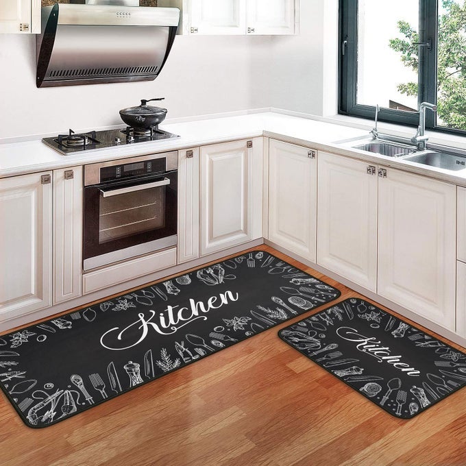 2 PCS KITCHEN RUGS AND MATS NON SKID WASHABLE BLACK KITCHEN MAT SOFT SUPER ABSORBENT ANTI FATIGUE KITCHEN MAT RUNNER SET DOORMAT BATHROOM 17X4717X30