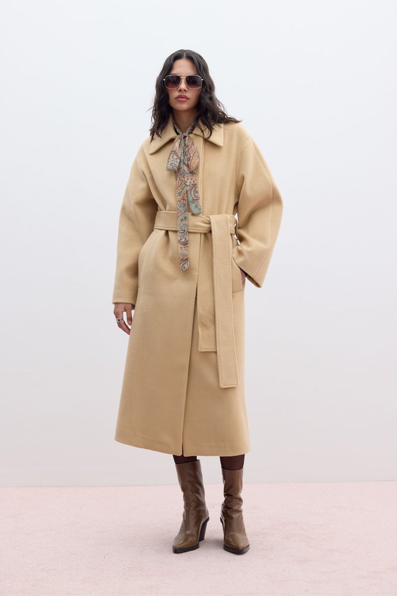 Manuka Plain Closure Cashmere Coat Camel  - Image 3