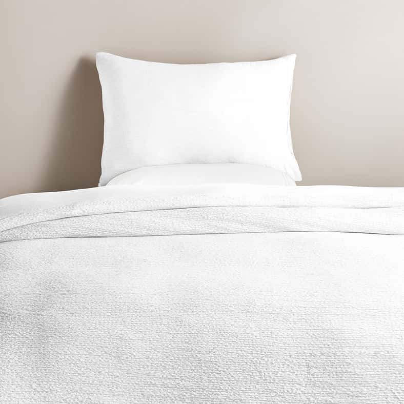 Pan Home طقم غطاء لحاف كينج تانسي 3 قطع من قماش سيرسوكير 230x220 سم - أبيض - Image 2
