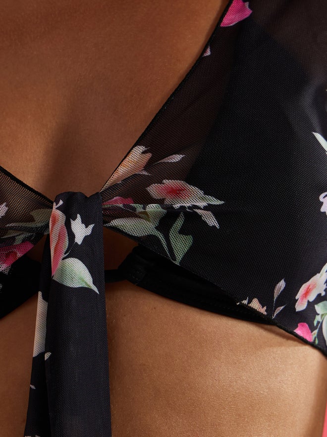 Styli Pack of 4 - Floral Print Tie-Front Top, Ruched Skirt, Bikini Tie Back and Brief - Image 4