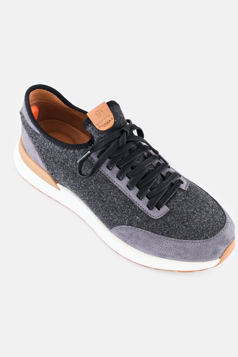 Gentle Souls Men Medium Laurence Stretch Jogger Lace Up Casual Shoes, Dark Grey - Image 1