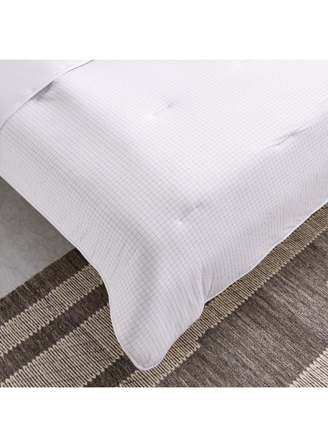 Home Box Ferum 3-Pieces Stripe Microfiber Jersey King Comforter Set 240 x 220 cm  - Image 1