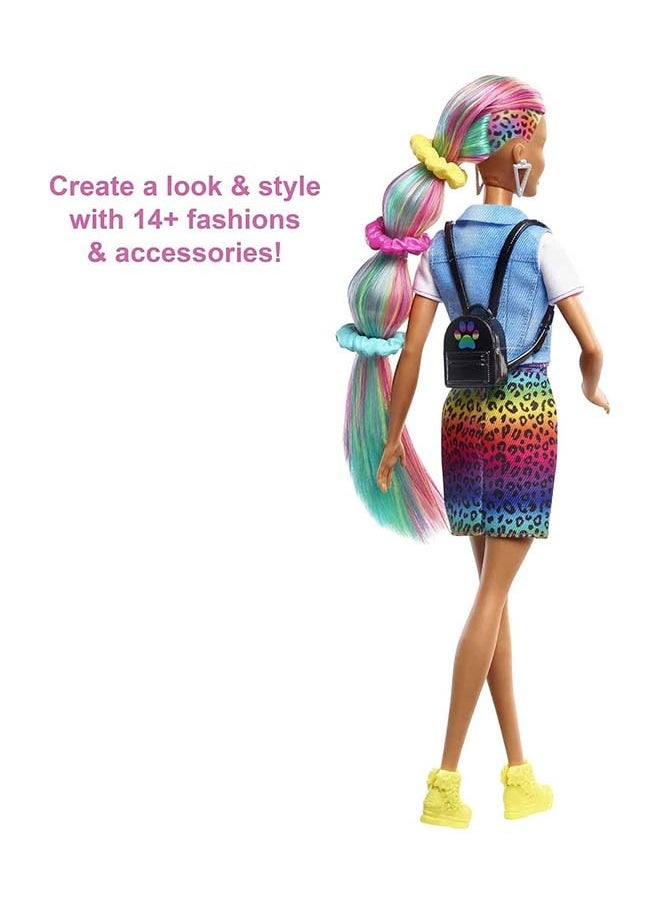 Barbie - دميّة نمور بشعر قوسي قزح بني مع تباينات لونية قابلة للتغيير و16 إكسسوار للتسريح بما في ذلك الملابس، وعقود، وفرشاة والمزيد - Image 1