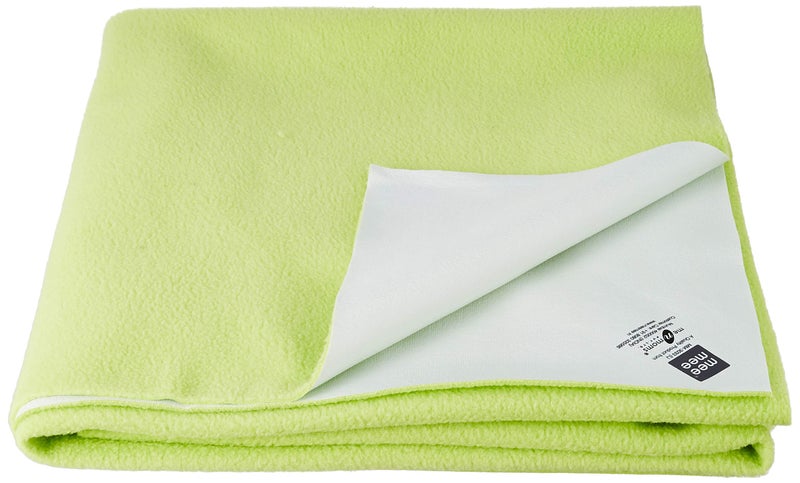 Mee Mee Insta-Dry Air-Filled Waterproof Sheet for Newborns - Soft, Breathable, and Reusable Baby Cot Sheet - Skin-Friendly - Diaper-Free Nights - Fits 0 to 12 Months - Green - 100X140Cm - Image 1