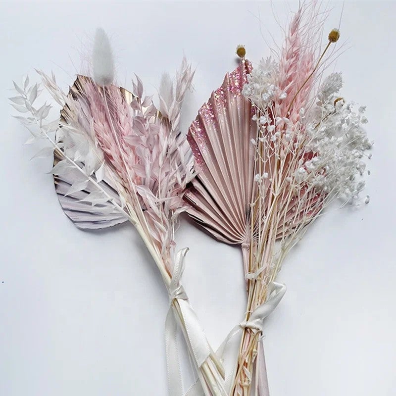 Bluejw Dried Flowers & Palm Leaves – Large and Small Dried Palm Fronds in Various Shapes and Sizes for Home Decor, Wedding Arrangements, and Dried Plants Bouquets - Image 3
