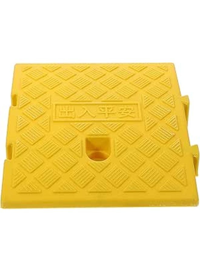 Yellow Plastic Curb Ramp 25x27x7cm Lightweight Threshold Ramp for Wheelchair Motorcycle Loading Dock - Image 1