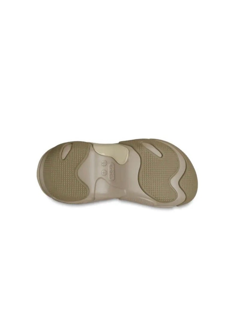 Crocs are comfortable - Image 2