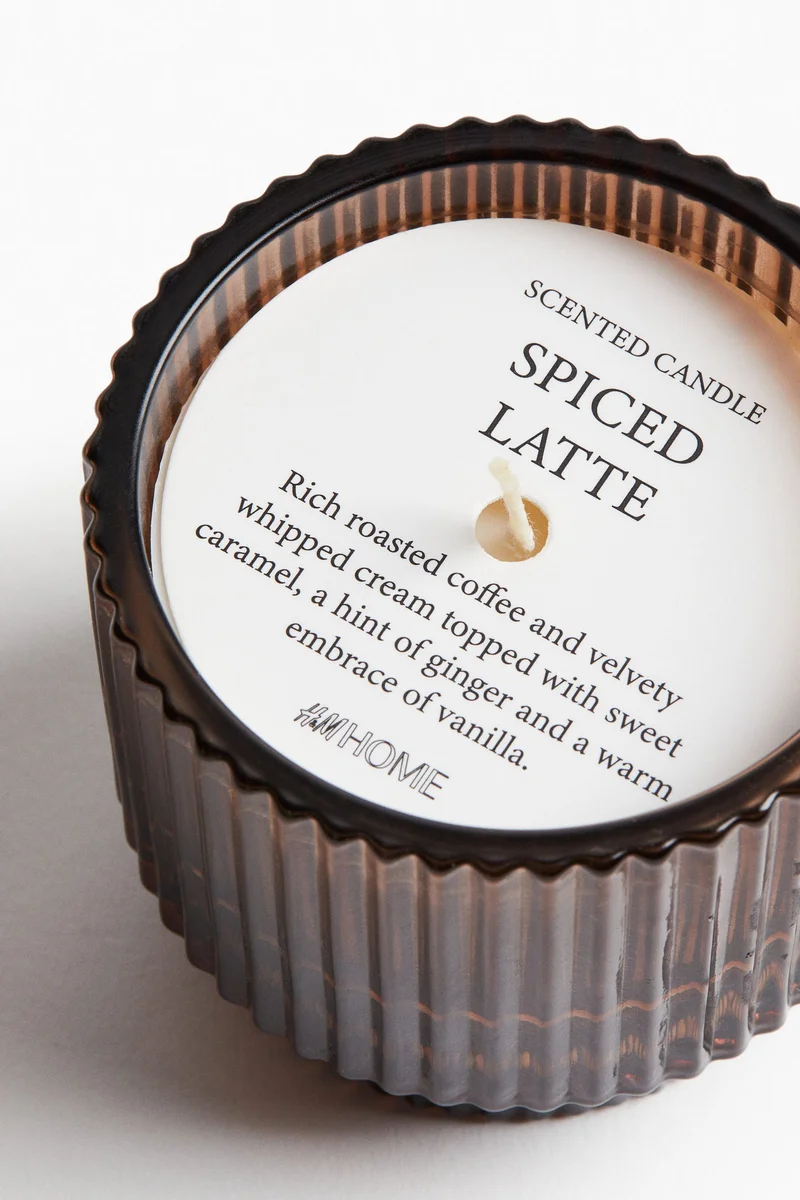 اتش اند ام Scented candle