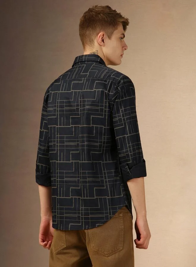 Dennis Lingo Dennis Lingo Printed Regular Fit Spread Collar Curved Hem Shirt