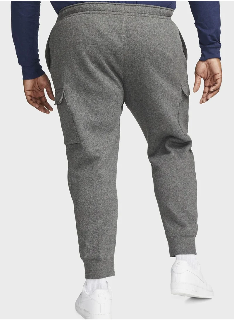 Nike Essential Club Cargo Pants