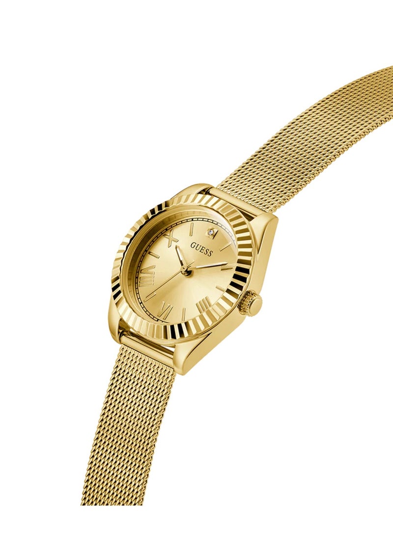 GUESS ساعة ميني لونا النسائية التناظرية كوارتز ذهبية من الفولاذ المقاوم للصدأ بشبكة GW0842L2 - Image 2