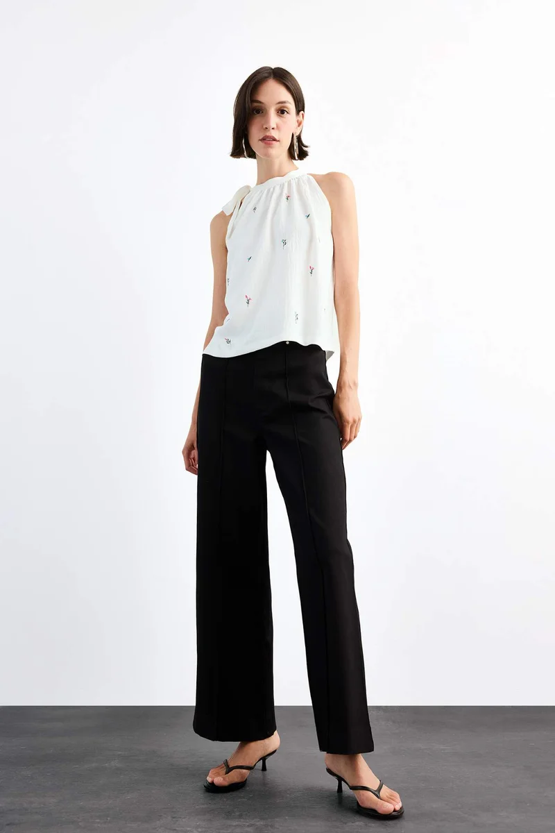 DeFacto Crew Neck Short Sleeve Blouse