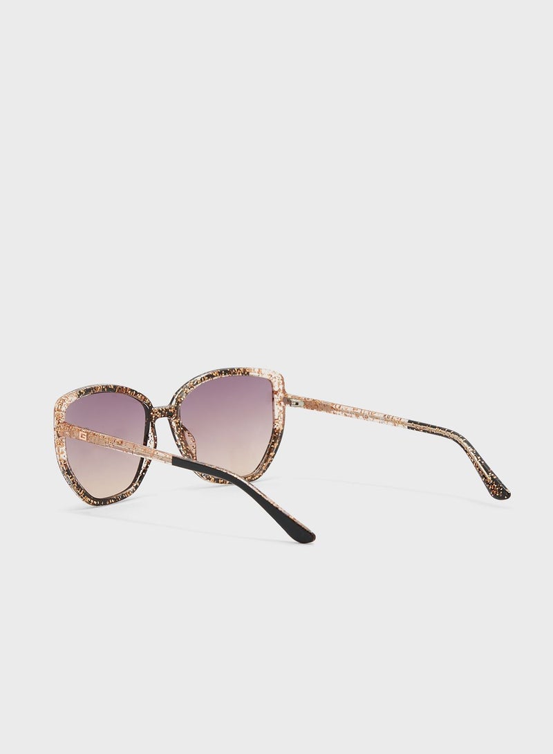 GUESS Injected Oversized Sunglasses - Image 2