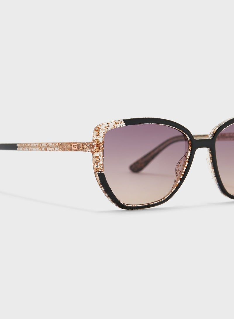 GUESS Injected Oversized Sunglasses - Image 3