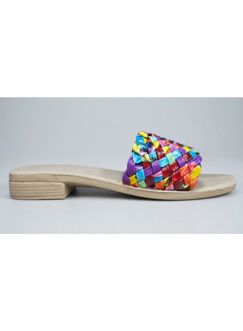 Stylish women's slippers with a braided and colorful design - Image 3