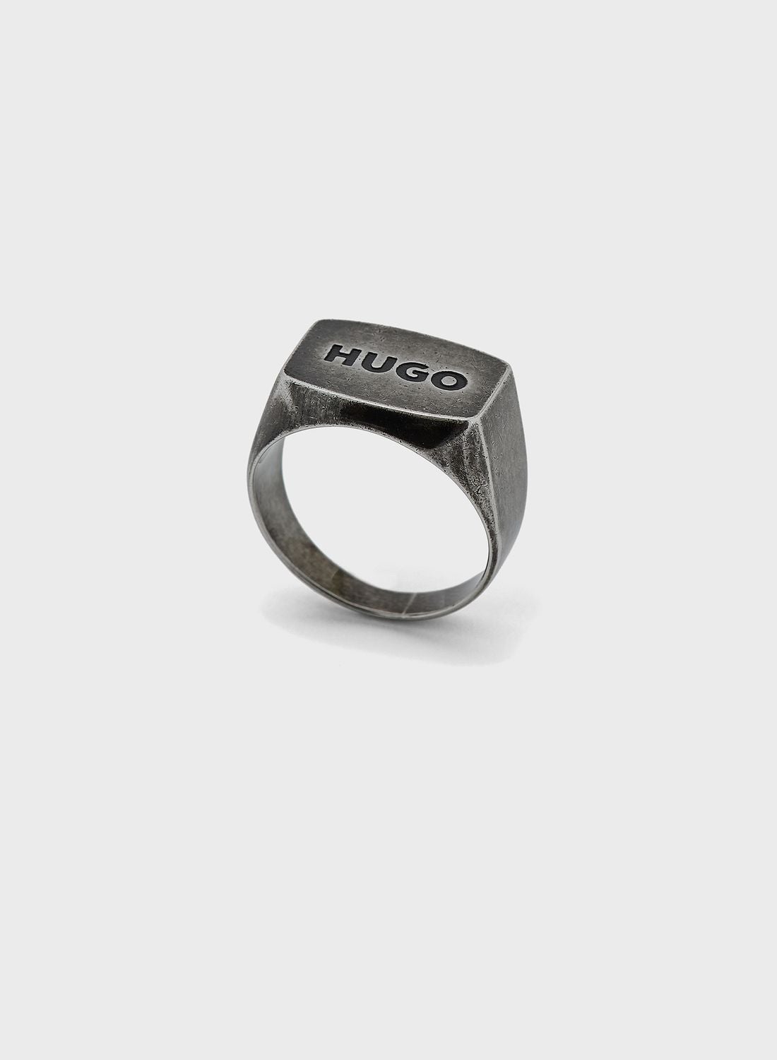 【関税込み】Hugo エナメル ロゴ リング HUGO Logo Band Ring for Men | Best Price Bahrain