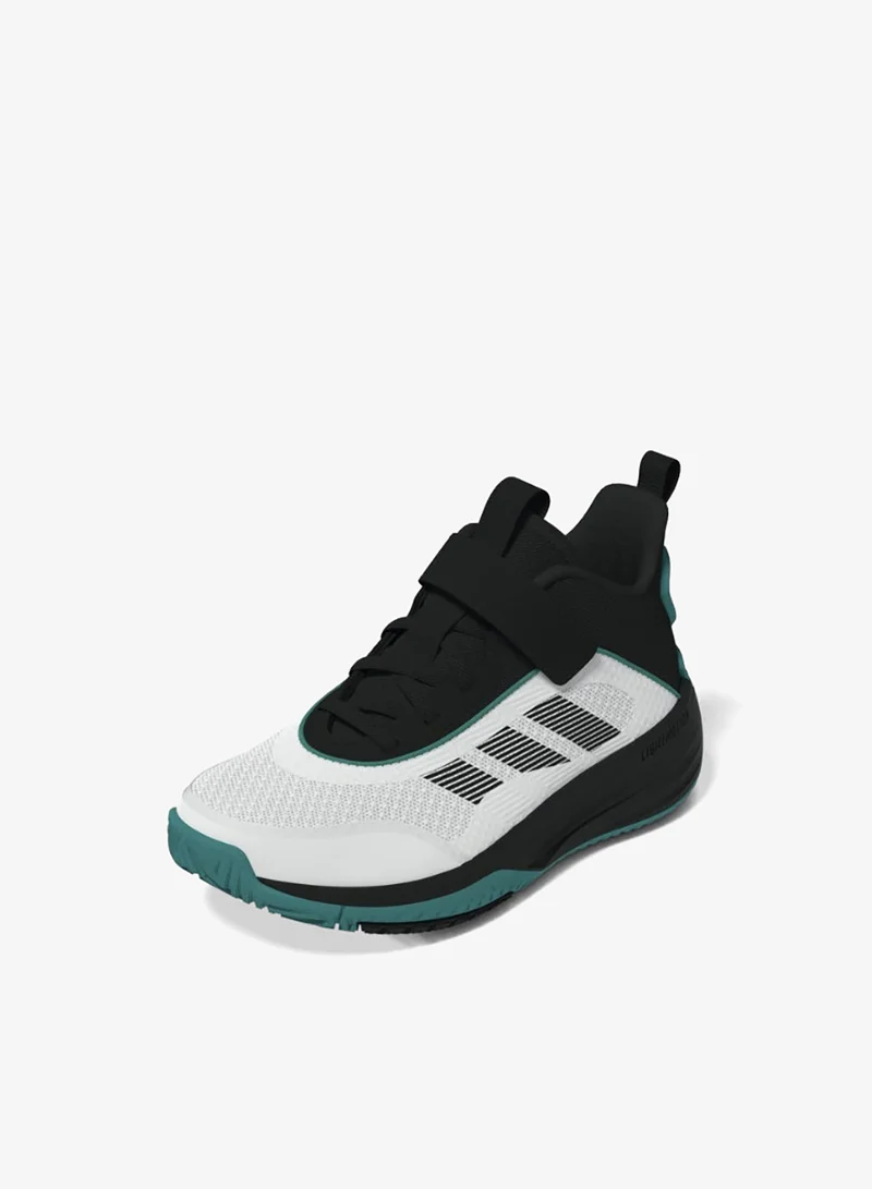 adidas أحذية كرة سلة للأطفال  .   بيضاء